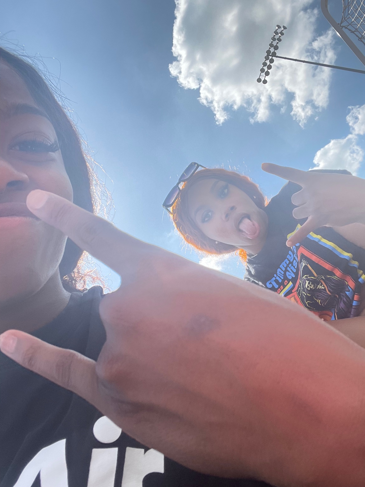 Two resellers taking a sunny selfie